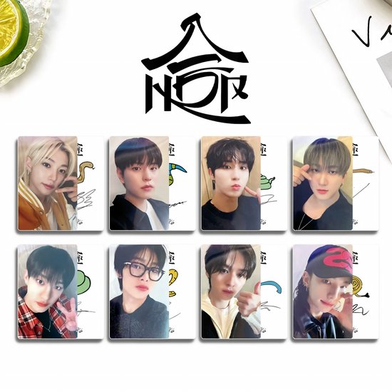 KPOP 8pcs/set Stray Kids KARMA Photocard